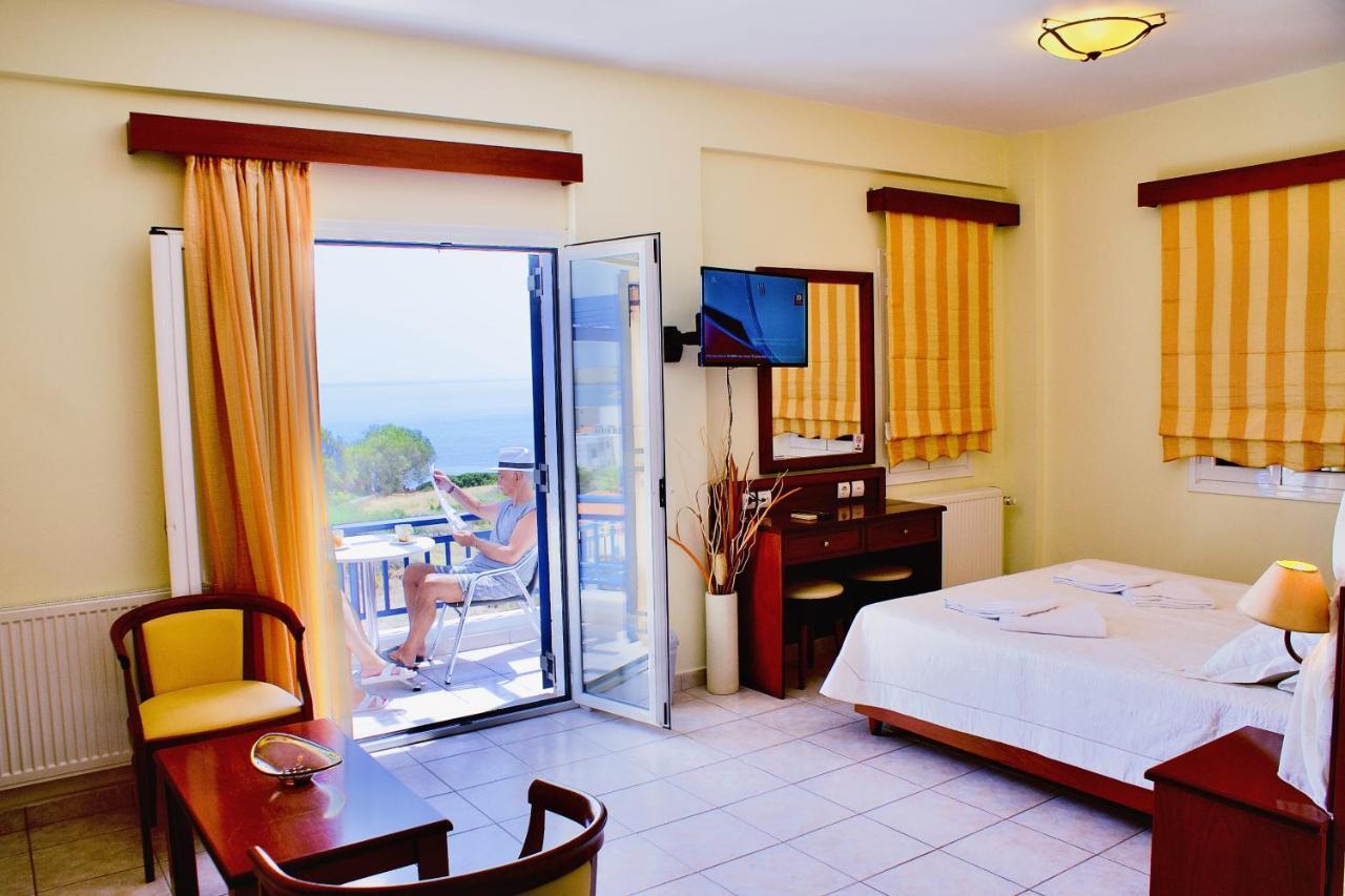 Venardos Hotel Agia Pelagia  Kültér fotó