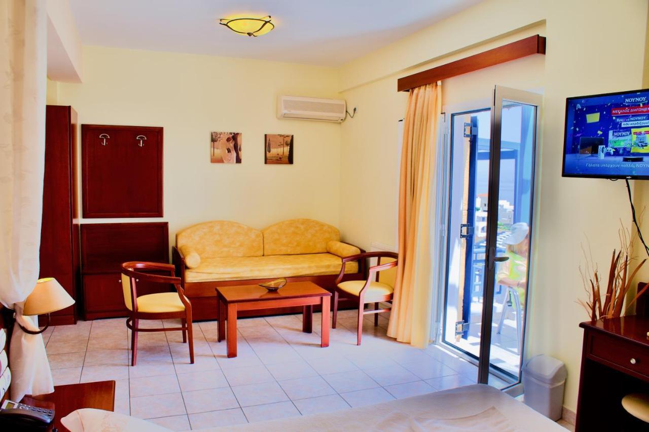 Venardos Hotel Agia Pelagia  Kültér fotó