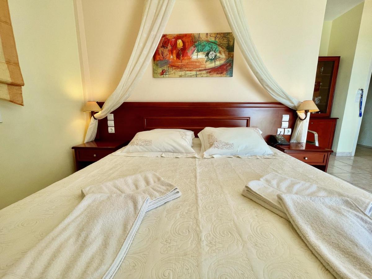 Venardos Hotel Agia Pelagia  Kültér fotó