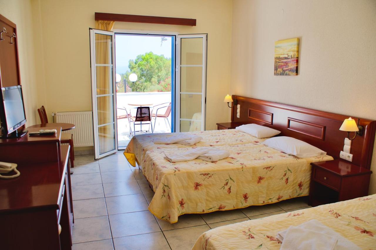 Venardos Hotel Agia Pelagia  Kültér fotó