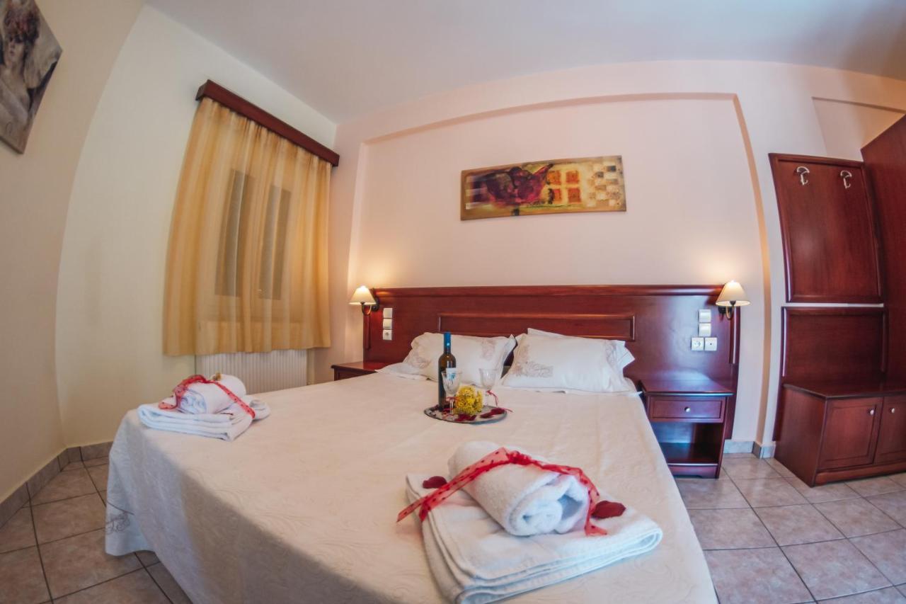 Venardos Hotel Agia Pelagia  Kültér fotó