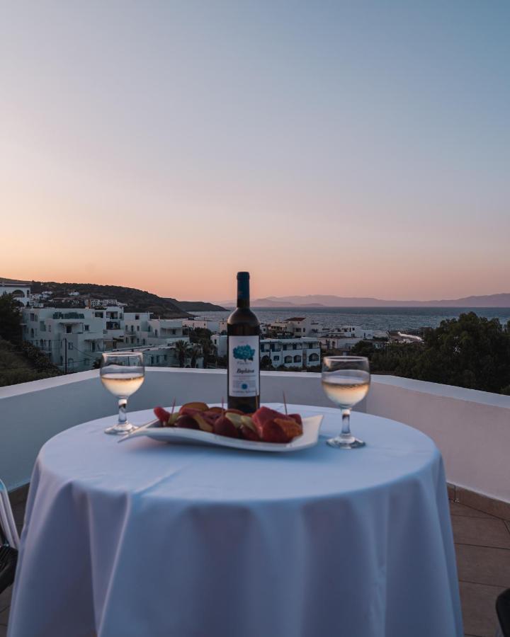 Venardos Hotel Agia Pelagia  Kültér fotó