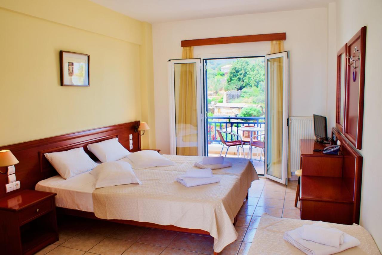 Venardos Hotel Agia Pelagia  Kültér fotó