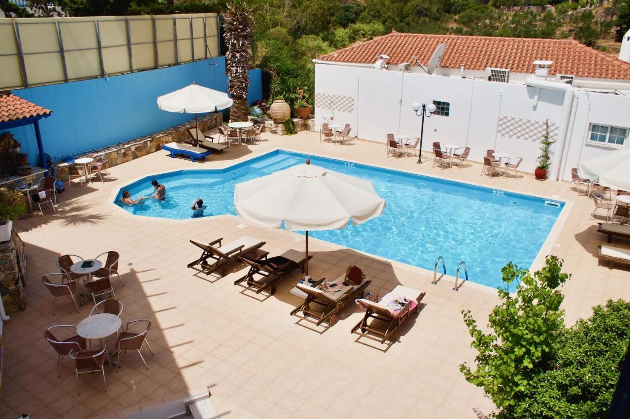 Venardos Hotel Agia Pelagia  Kültér fotó
