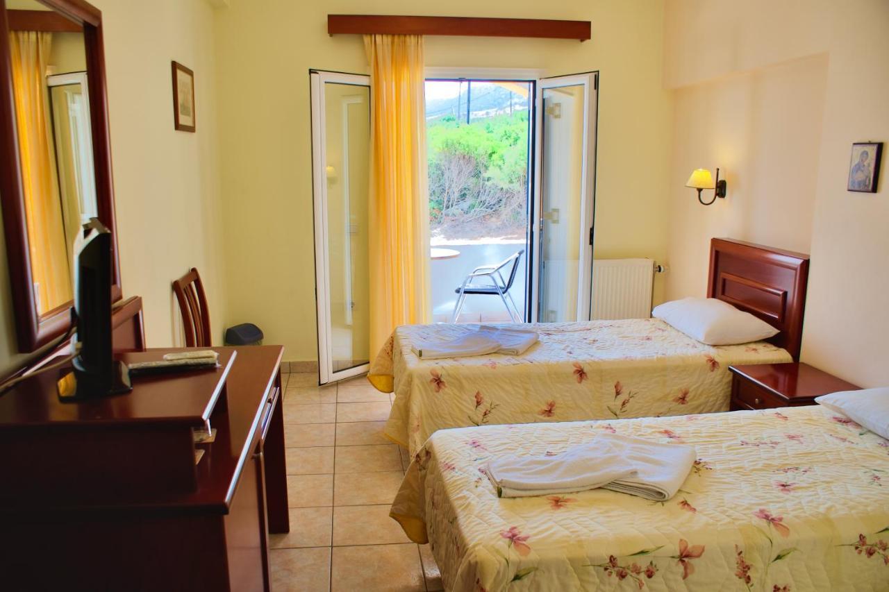 Venardos Hotel Agia Pelagia  Szoba fotó
