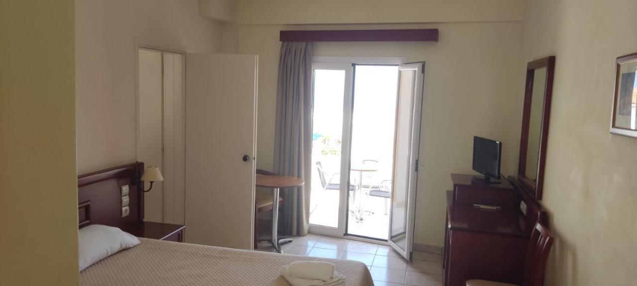 Venardos Hotel Agia Pelagia  Kültér fotó