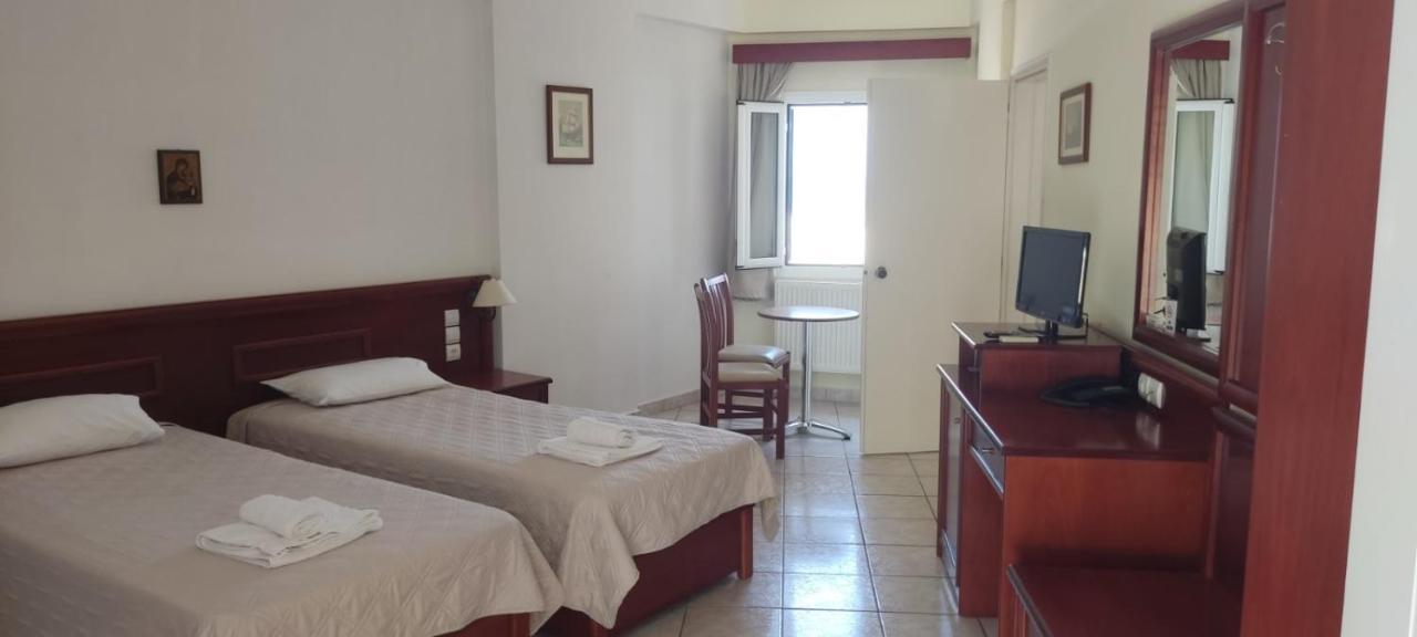 Venardos Hotel Agia Pelagia  Kültér fotó