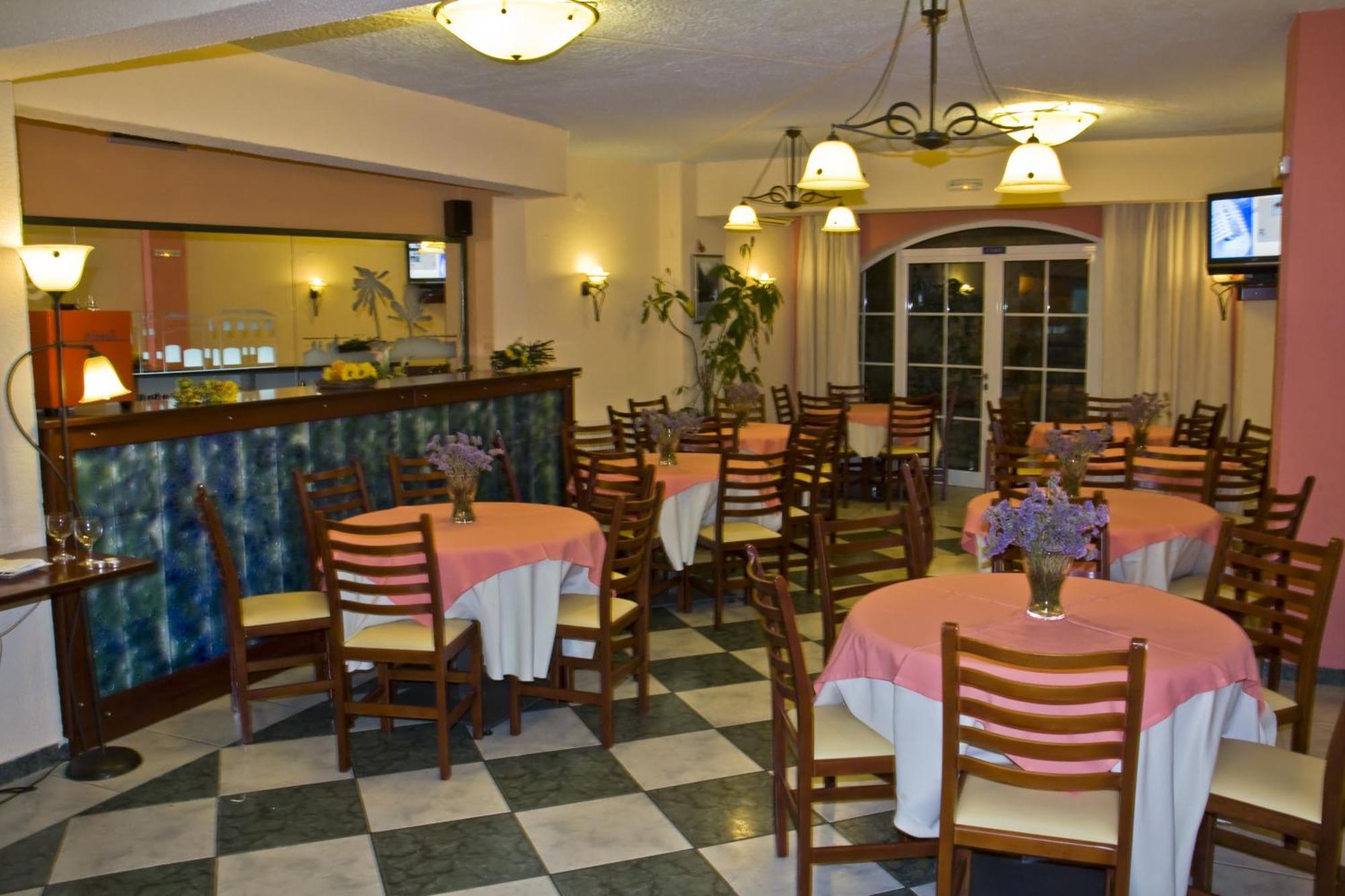 Venardos Hotel Agia Pelagia  Kültér fotó