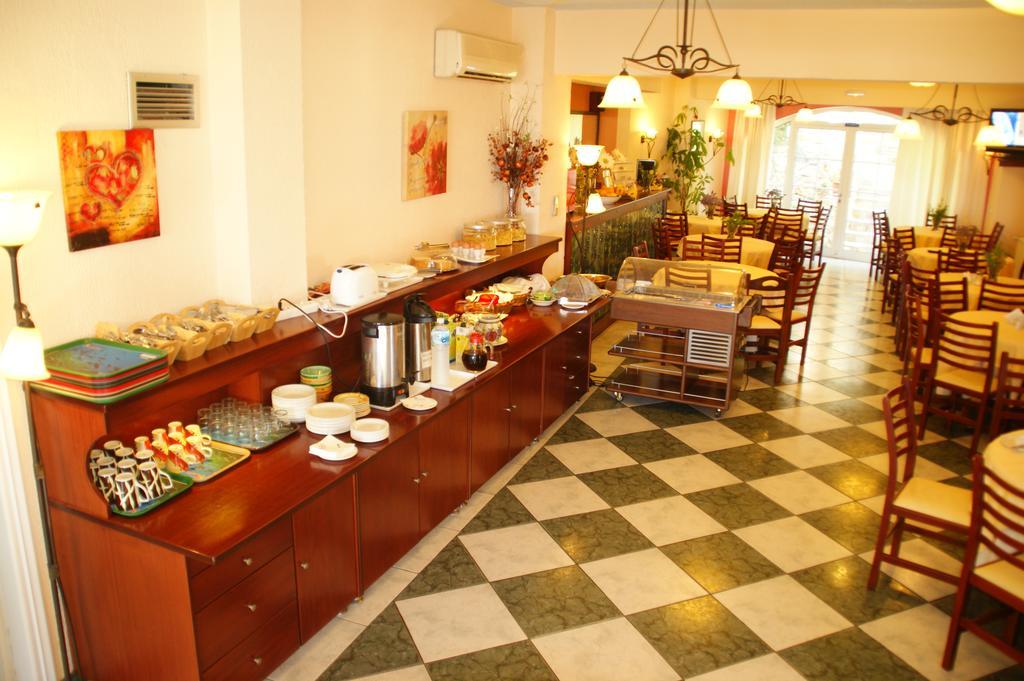 Venardos Hotel Agia Pelagia  Kültér fotó