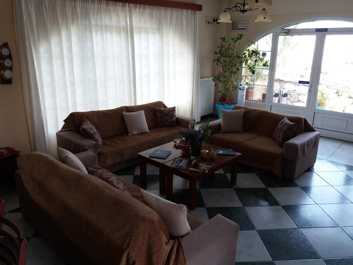 Venardos Hotel Agia Pelagia  Kültér fotó